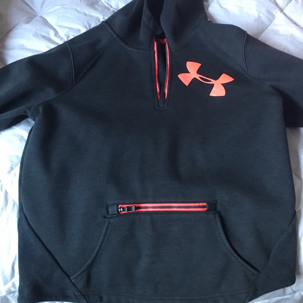 under armor sweatshirt
